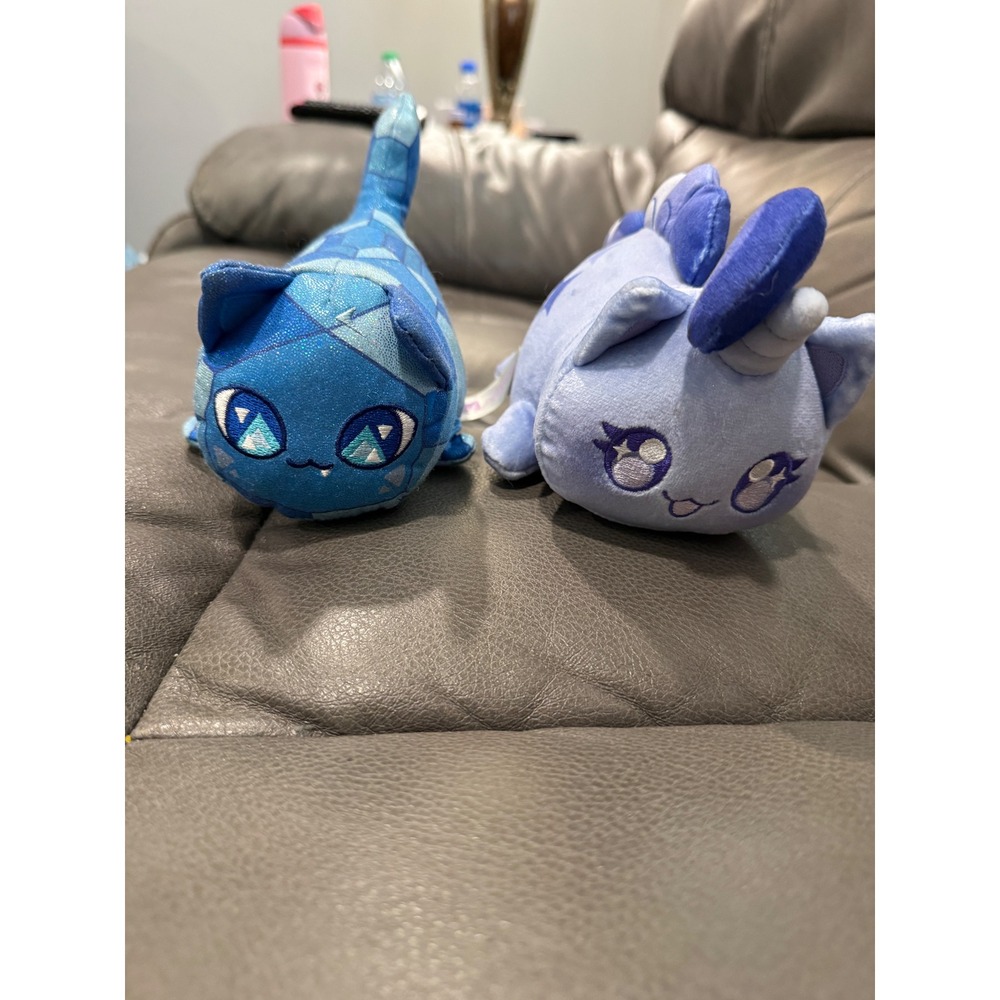 Aphmau MeeMeows Mystery Plush Celestial Collection Diamond Cat & Star Cat Set